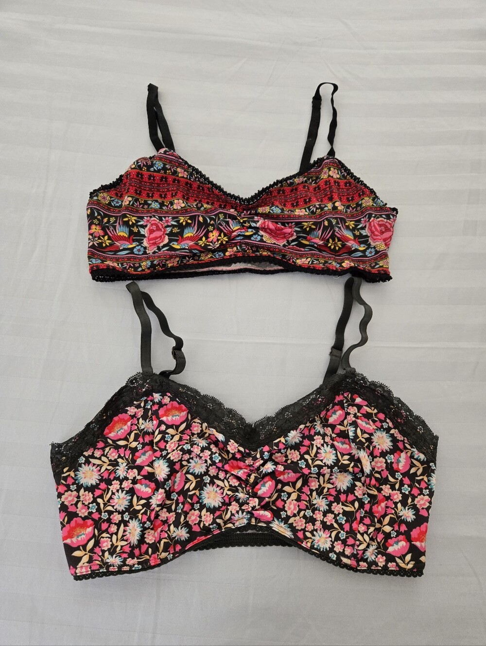 Spell Bralettes SZ L 🖤❤️